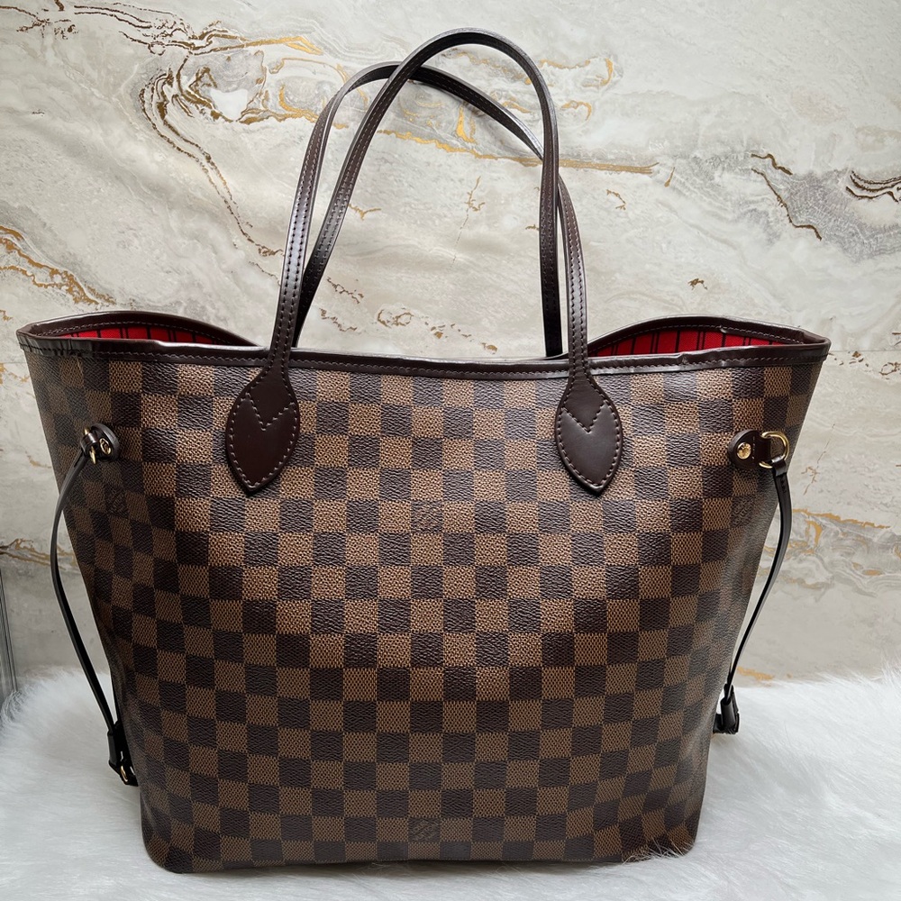 🔥 SOLD #930XB Damier Neverfull MM